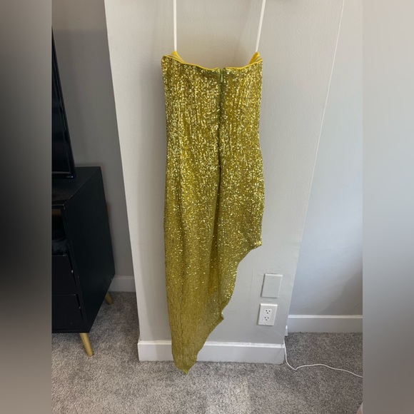 The Alix Earle dress! Camilla Coelho Mackenzie Dress in Limoncello from REVOLVE - Picture 7 of 7